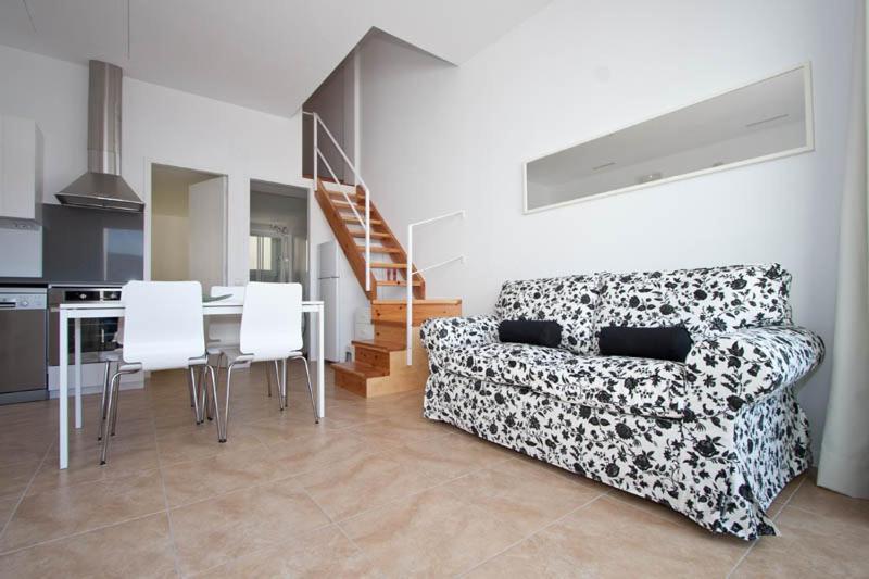 Aparthotel L'Heretat กาดาเกส ภายนอก รูปภาพ